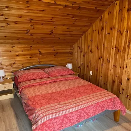 Holiday home Zenek Zgorzale